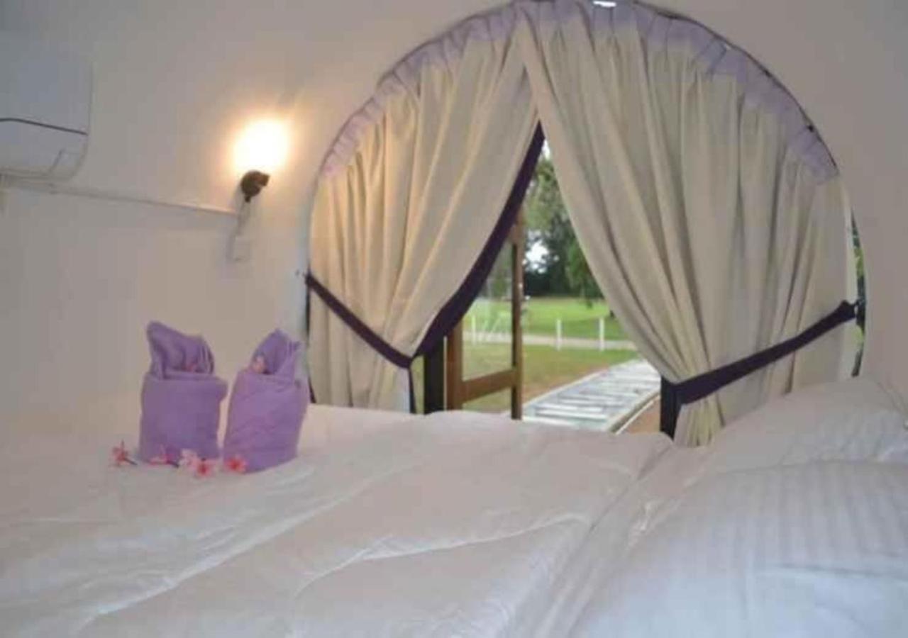Mango'S Park Port Dickson Hotel Exterior photo