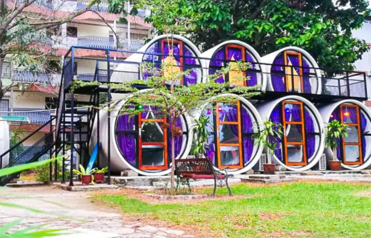 Mango'S Park Port Dickson Hotel Exterior photo